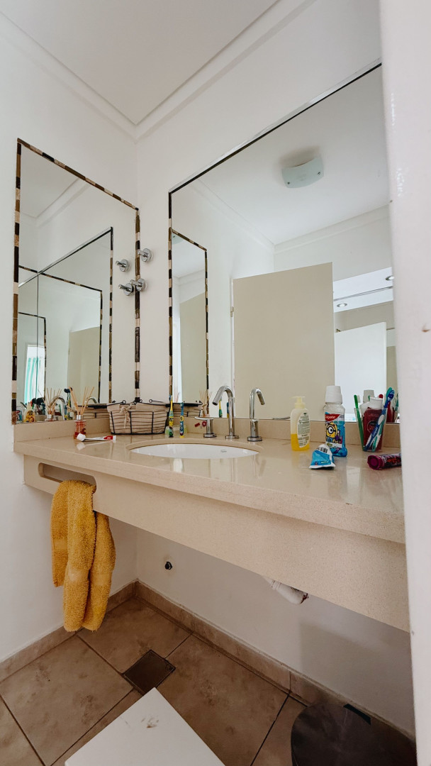 Casa en Venta en CALLE 8, Bosque Alto, Bahía Blanca - Bahía Blanca Propiedades | SITIO OFICIAL l