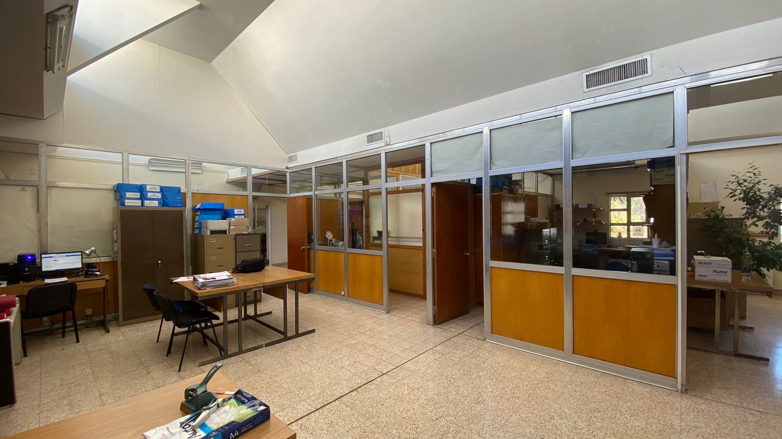 Oficina en Alquiler en Undiano 1506, San Martin, Bahía Blanca - Bahía Blanca Propiedades | SITIO OFICIAL l