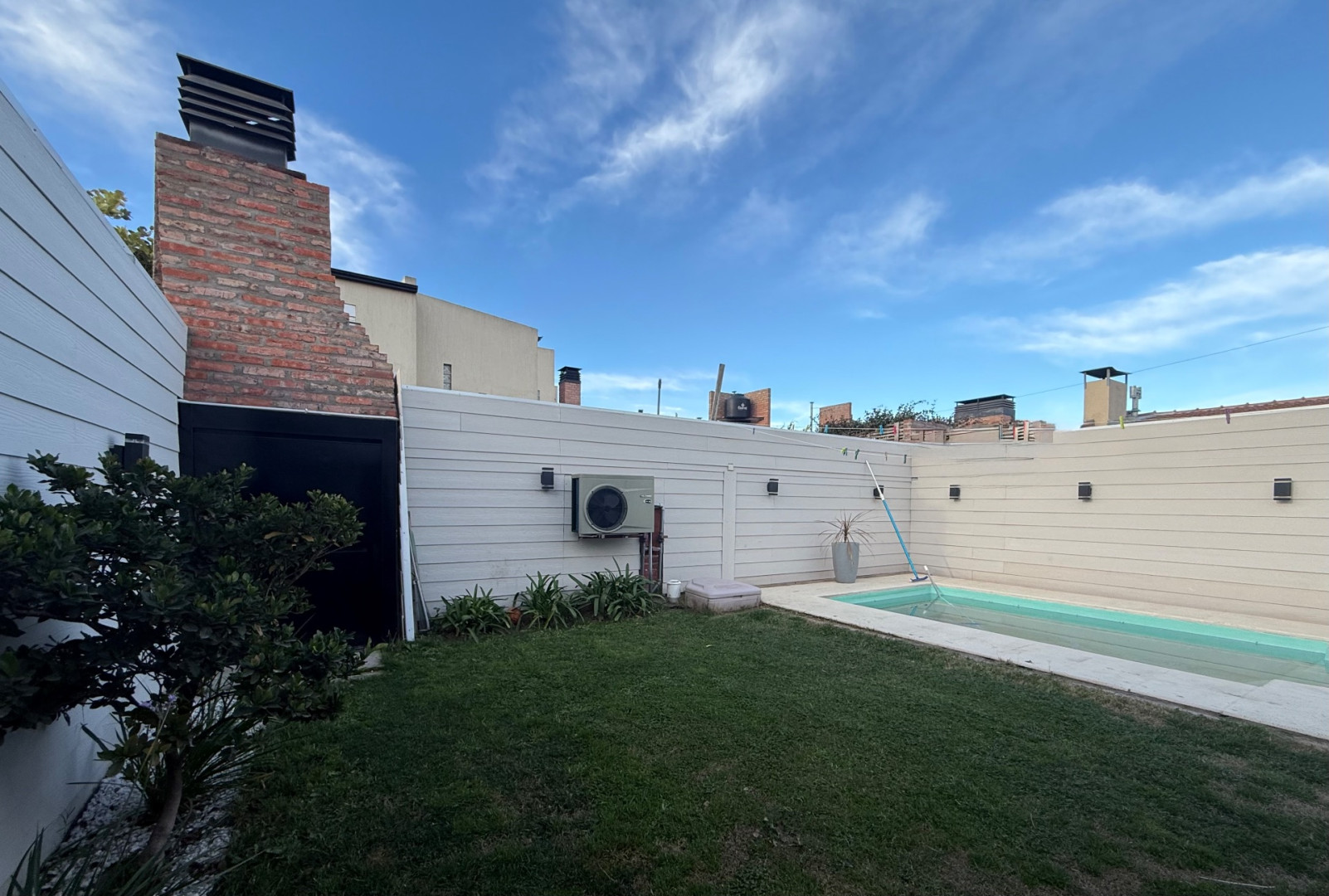 Casa en Venta en Segunda Sixto Laspiur 2600,  Bahía Blanca - Bahía Blanca Propiedades | SITIO OFICIAL l