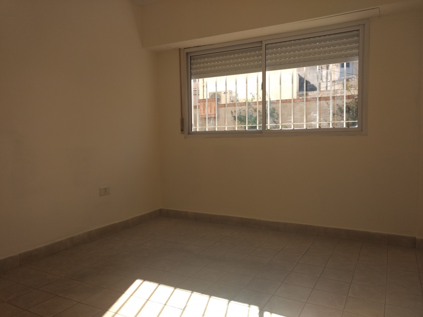 Departamento en Alquiler en Urquiza 706, Napostá, Bahía Blanca - Bahía Blanca Propiedades | SITIO OFICIAL l