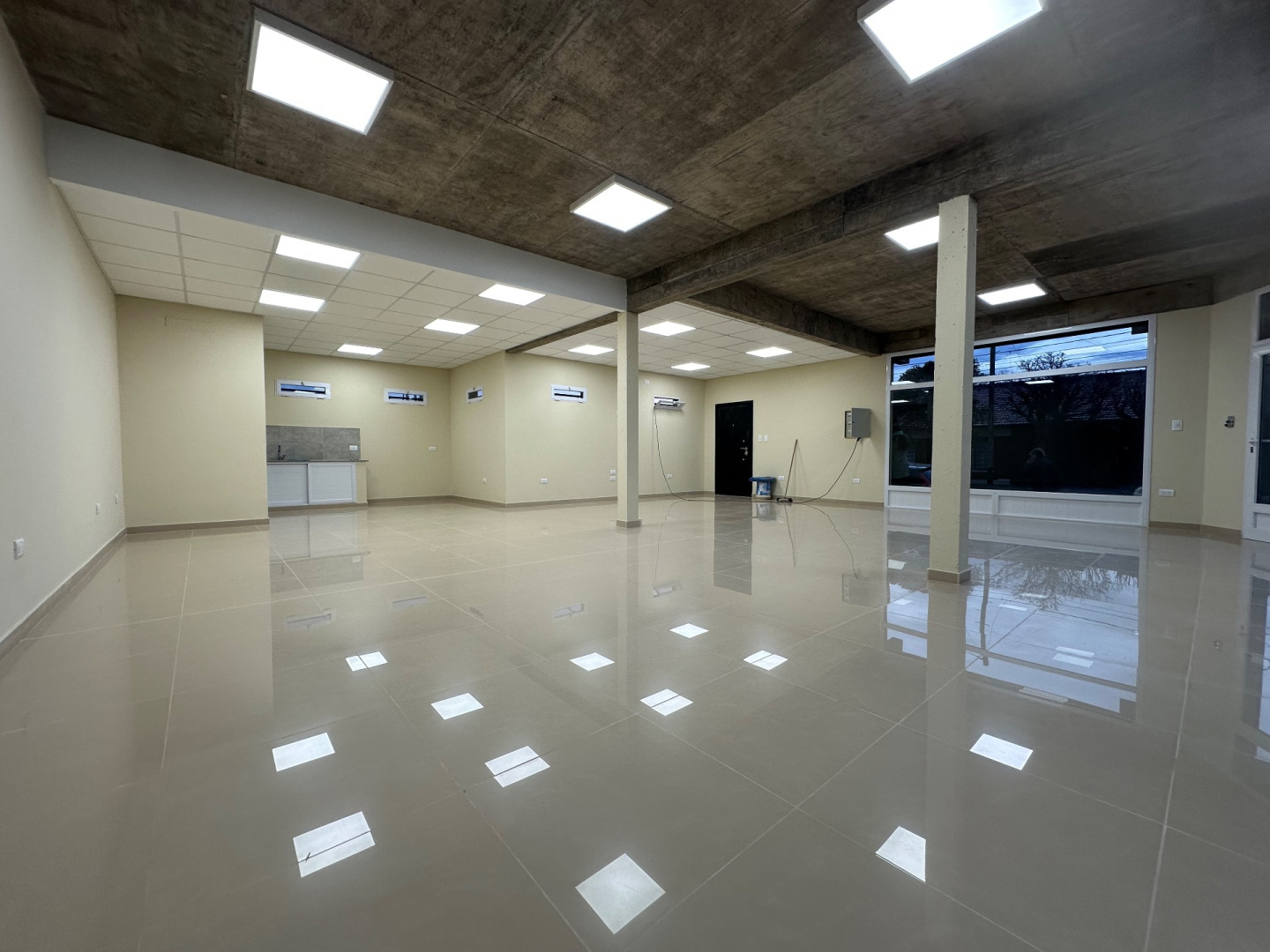 Local en Alquiler en Almafuerte 3100,  Bahía Blanca - Bahía Blanca Propiedades | SITIO OFICIAL l