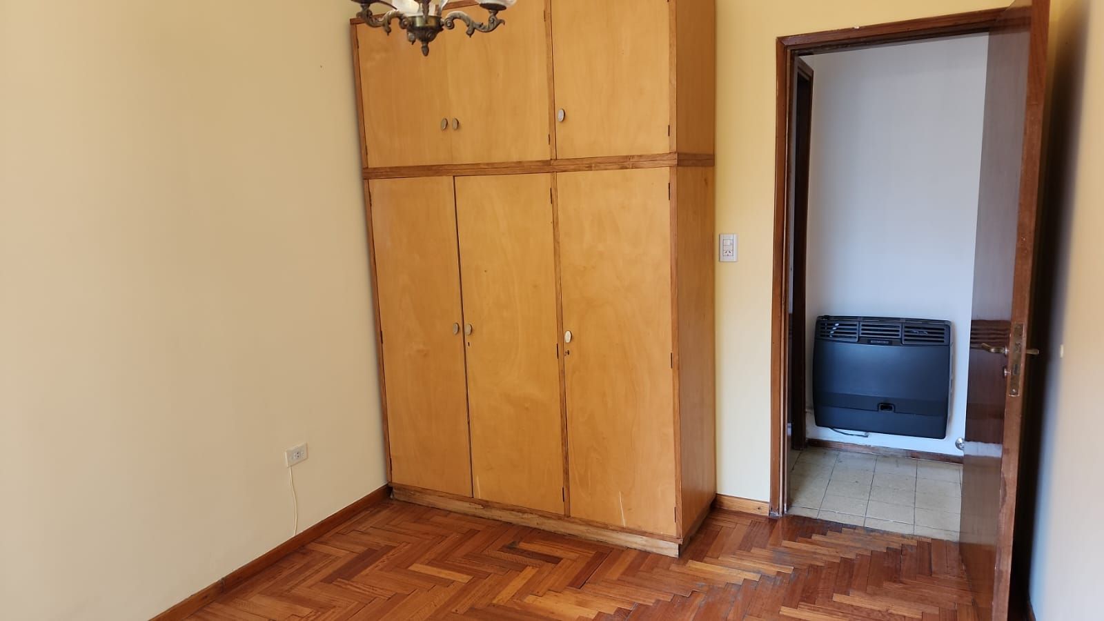 Casa en Alquiler en Hipolito Yrigoyen 261, Centro, Bahía Blanca - Bahía Blanca Propiedades | SITIO OFICIAL l