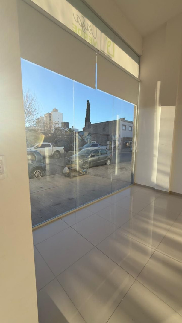Local en Alquiler en Lavalle 337, Centro, Bahía Blanca - Bahía Blanca Propiedades | SITIO OFICIAL l