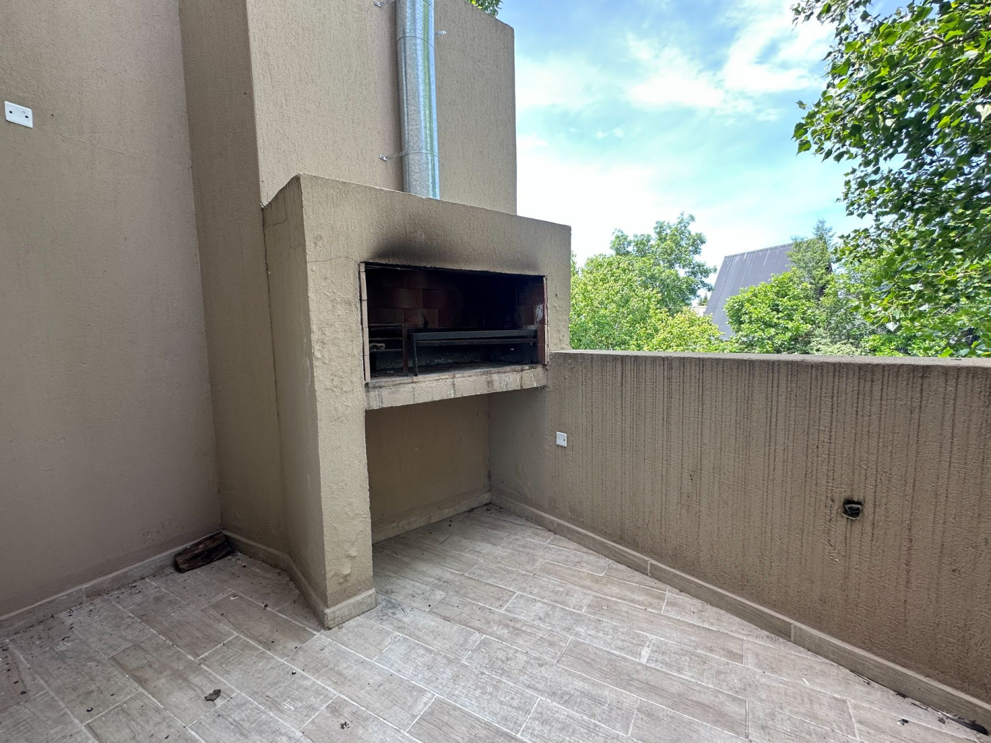 Casa + Departamento en Venta en Curamalal 552, San Bernardo , Sierra de  la Ventana - Bahía Blanca Propiedades | SITIO OFICIAL l