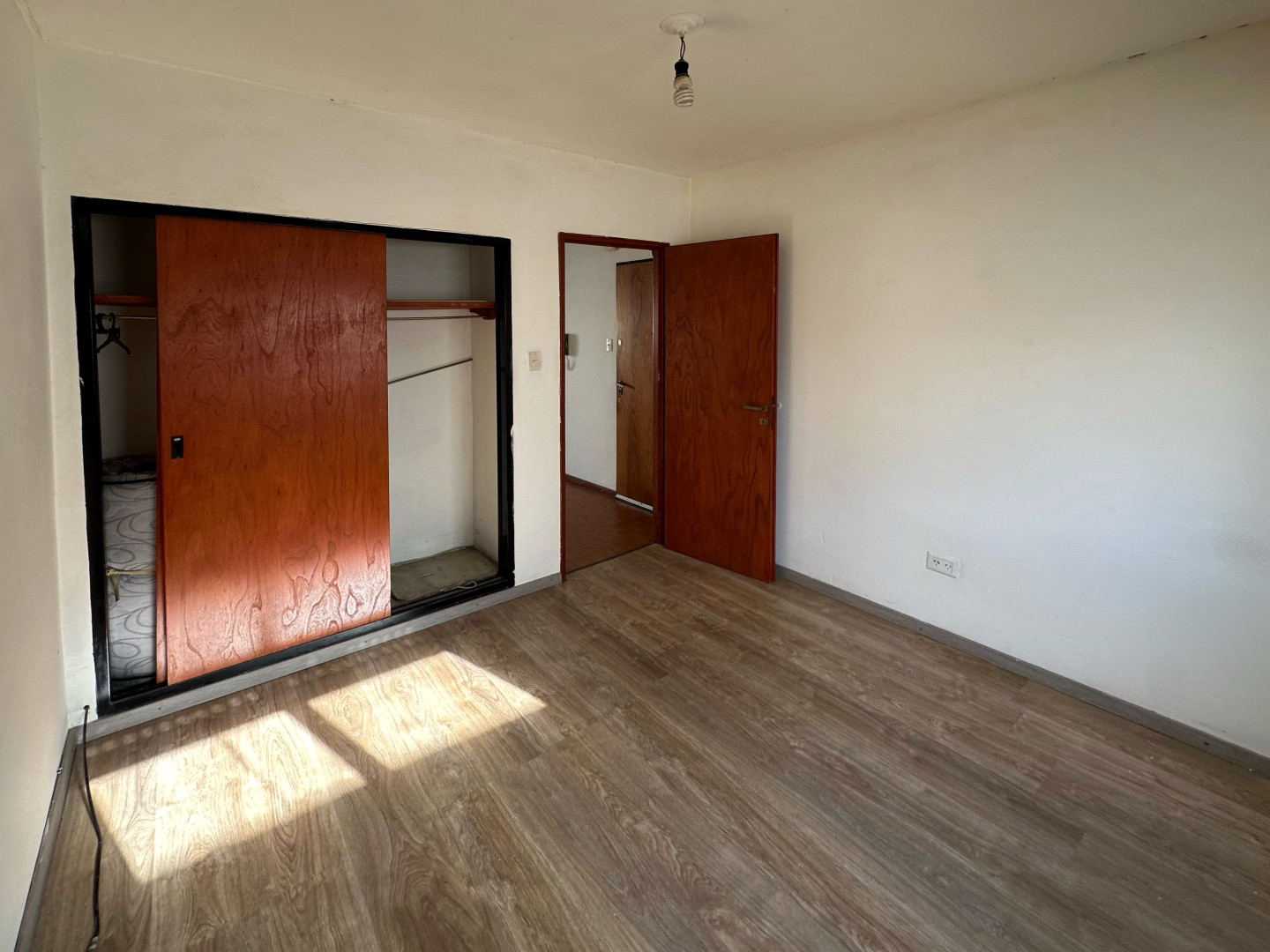 Departamento en Alquiler en 11 De Abril 200, Centro, Bahía Blanca - Bahía Blanca Propiedades | SITIO OFICIAL l