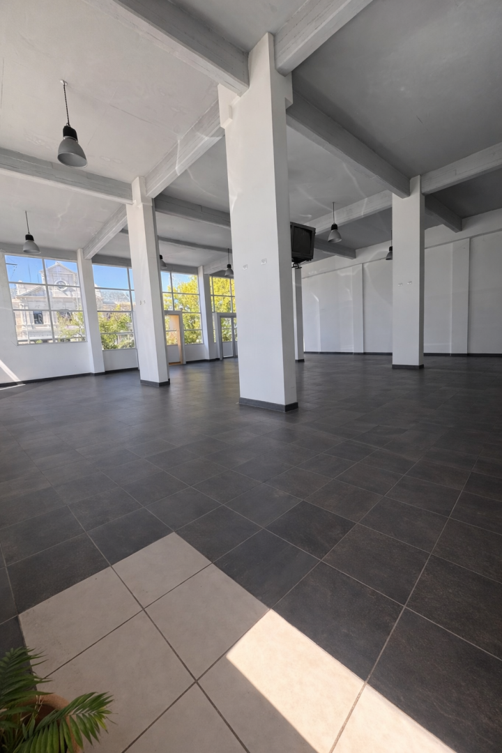 Local en Alquiler en Av Cerri 737,  Bahía Blanca - Bahía Blanca Propiedades | SITIO OFICIAL l