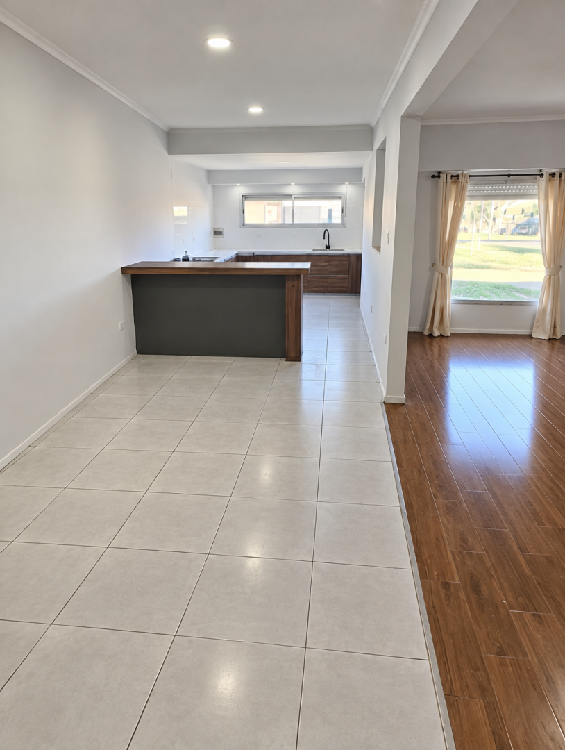 Casa en Venta en Italia 2673, Thompson, Bahía Blanca - Bahía Blanca Propiedades | SITIO OFICIAL l