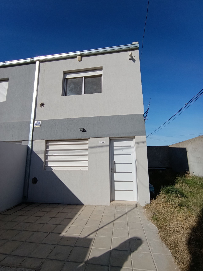 Duplex en Venta en Argentina Del Sur 196,  Bahía Blanca - Bahía Blanca Propiedades | SITIO OFICIAL l