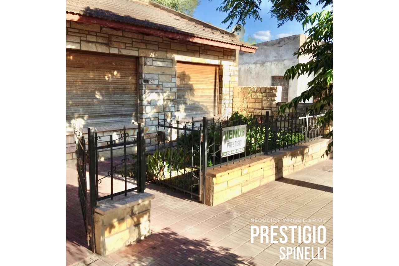 Casa en Venta en 13 De Diciembre 244,  Algarrobo - Bahía Blanca Propiedades | SITIO OFICIAL l