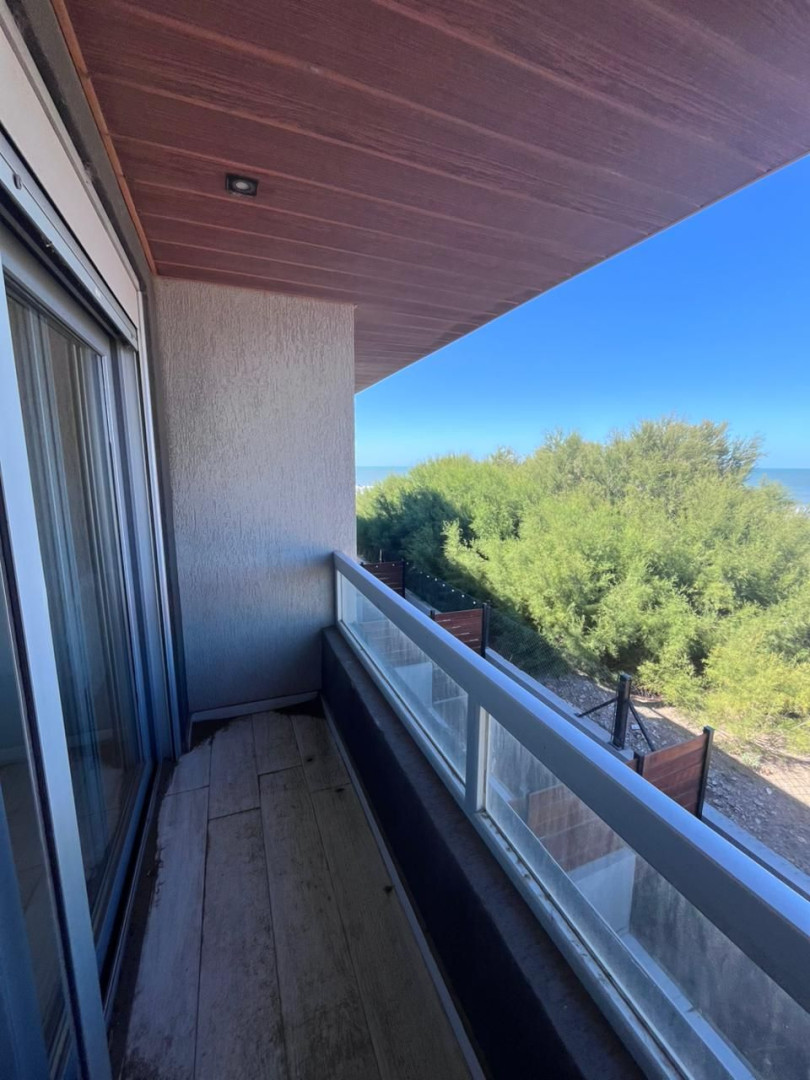 Triplex en Venta en MALVINAS, 33, Las Dunas, Monte Hermoso - Bahía Blanca Propiedades | SITIO OFICIAL l