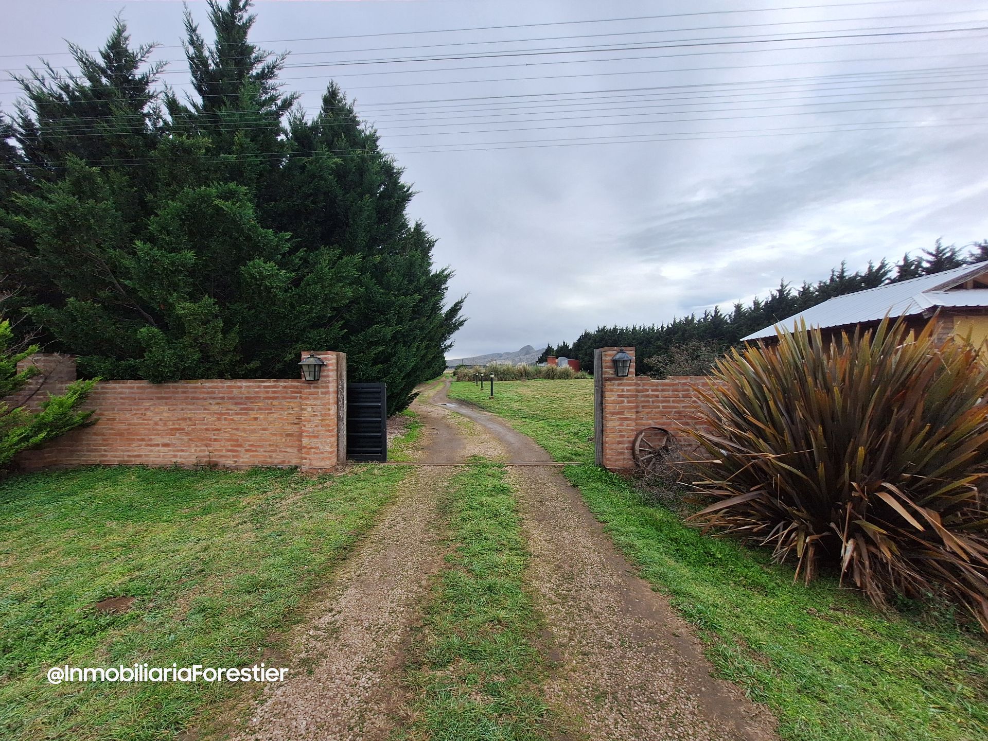 Casaquinta en Venta en Av Moreno 4000,  Tornquist - Bahía Blanca Propiedades | SITIO OFICIAL l