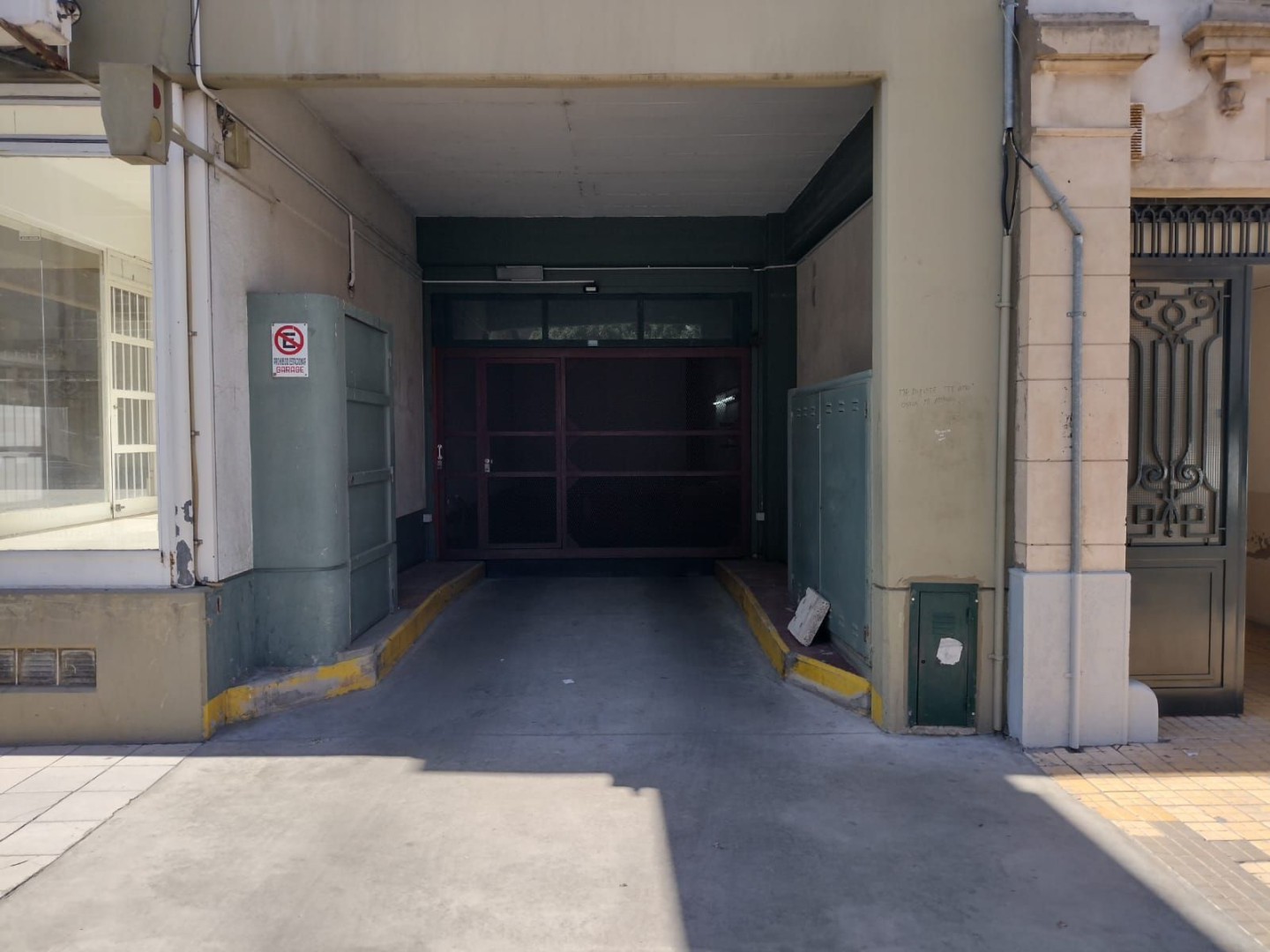 Cochera en Venta en Zelarrayan 267, Centro, Bahía Blanca - Bahía Blanca Propiedades | SITIO OFICIAL l