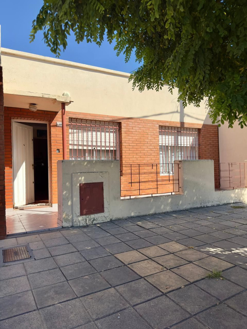 Casa en Venta en Coronel Falcon 977, San Martin, Bahía Blanca - Bahía Blanca Propiedades | SITIO OFICIAL l