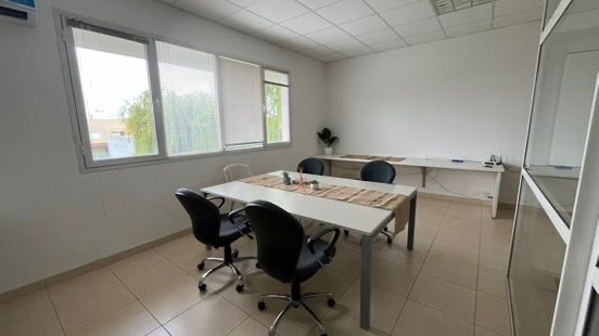 Oficina en Alquiler en Pilmaiquen 242 , Patagonia, Bahía Blanca - Bahía Blanca Propiedades | SITIO OFICIAL l