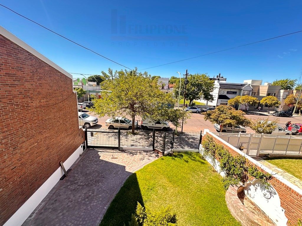 Casa en Alquiler en Alem 900, Universitario, Bahía Blanca - Bahía Blanca Propiedades | SITIO OFICIAL l