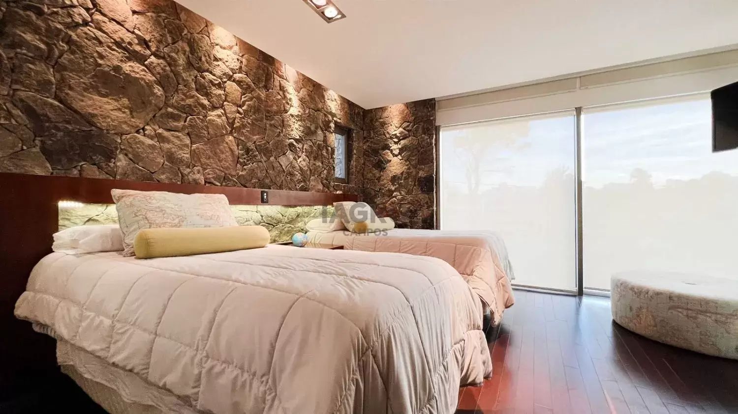 Casa en Venta en Avenida Las Acacias 524,  Pinamar - Bahía Blanca Propiedades | SITIO OFICIAL l