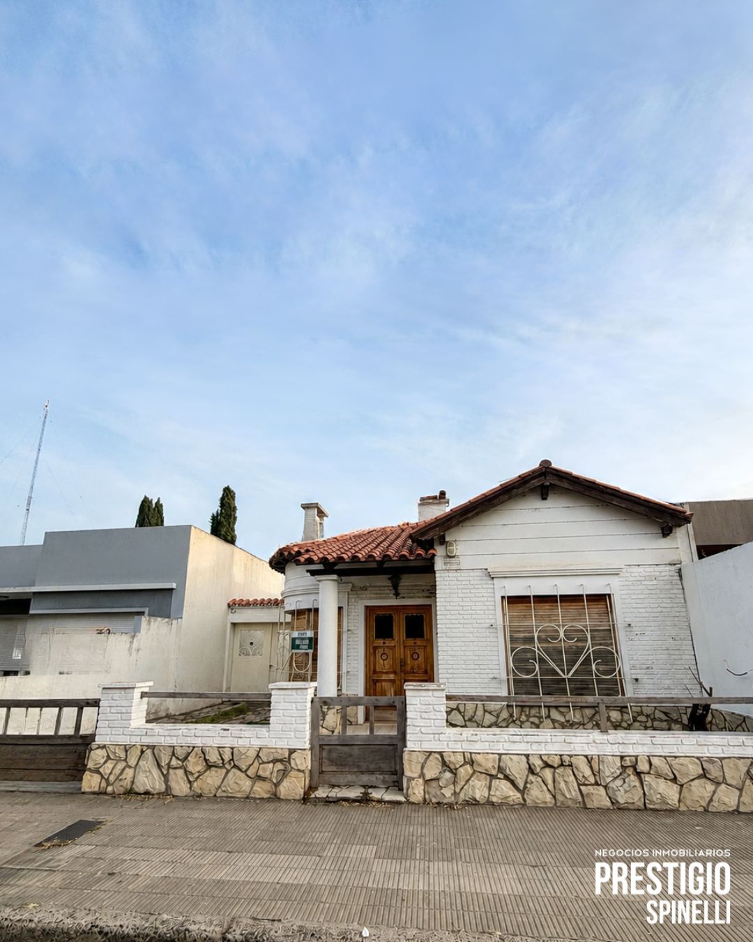 Casa en Venta en Nicaragua 960, Universitario, Bahía Blanca - Bahía Blanca Propiedades | SITIO OFICIAL l