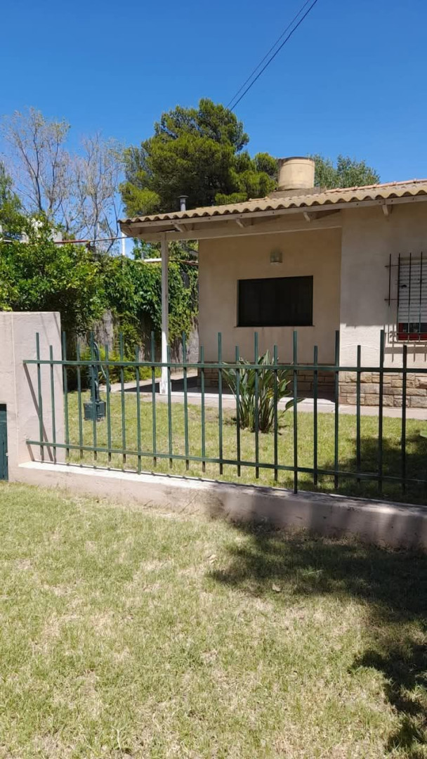 Casa en Venta en Rio Santa Cruz 694, Dufaur, Monte Hermoso - Bahía Blanca Propiedades | SITIO OFICIAL l