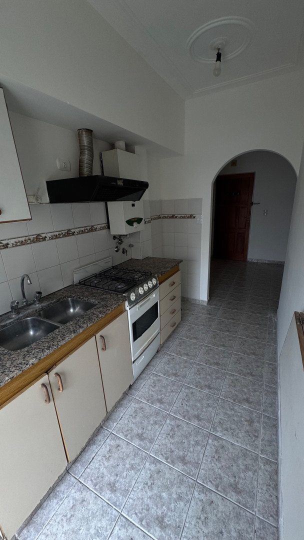Departamento en Alquiler en Caronti 638, Napostá, Bahía Blanca - Bahía Blanca Propiedades | SITIO OFICIAL l
