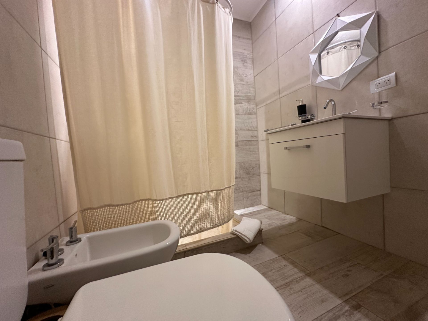Casa + Departamento en Venta en Curamalal 552, San Bernardo , Sierra de  la Ventana - Bahía Blanca Propiedades | SITIO OFICIAL l