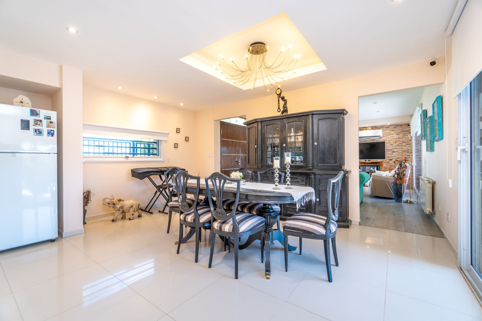 Casa en Venta en Tupac Amaru 2586, Las Cañitas I, Bahía Blanca - Bahía Blanca Propiedades | SITIO OFICIAL l