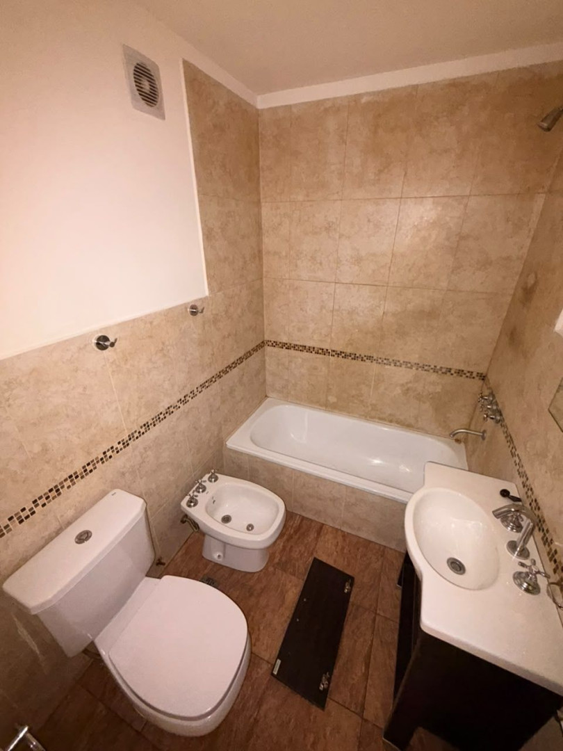 Departamento en Alquiler en MITRE 2021 PISO 1 DEPARTAMENTO 6 - Bahía Blanca Propiedades | SITIO OFICIAL l