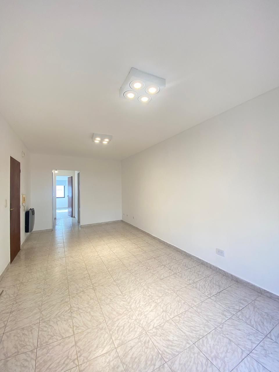 Departamento en Alquiler en Zelarrayan 413, Macrocentro, Bahía Blanca - Bahía Blanca Propiedades | SITIO OFICIAL l