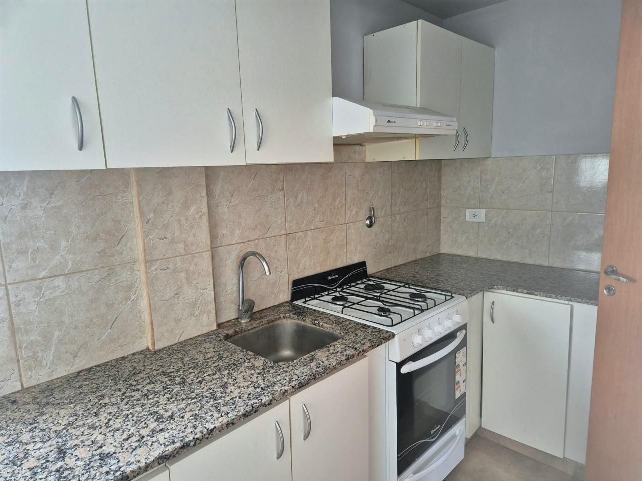 Departamento en Alquiler en SAAVEDRA 800, Pedro Pico, Bahía Blanca - Bahía Blanca Propiedades | SITIO OFICIAL l