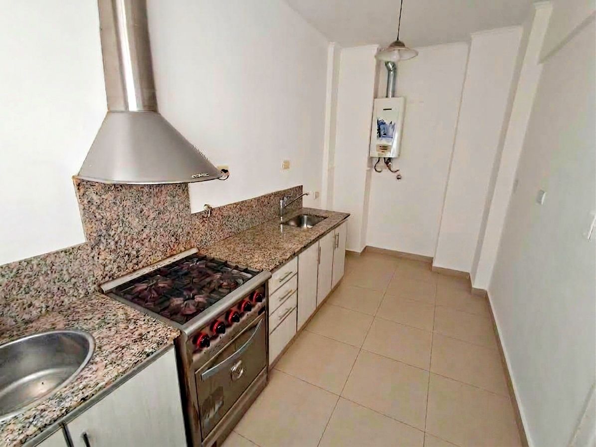 Departamento en Alquiler en Lamadrid 78, Centro, Bahía Blanca - Bahía Blanca Propiedades | SITIO OFICIAL l
