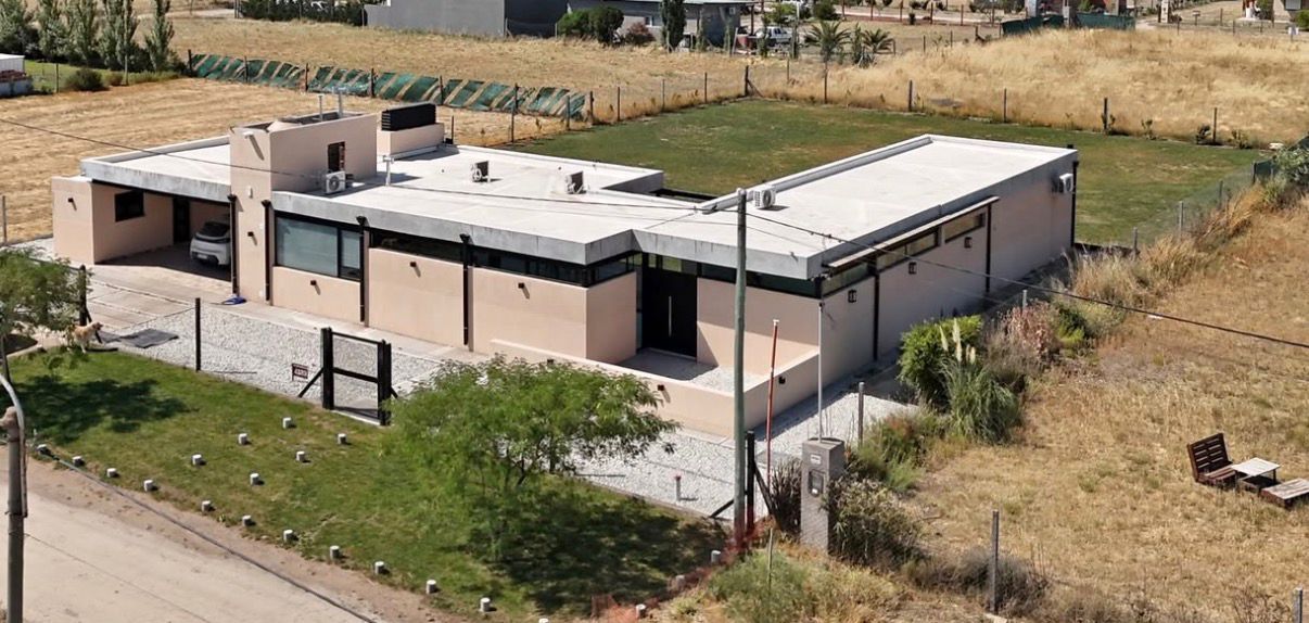 Casa en Venta en Castelli 4889, La Petrona, Bahía Blanca - Bahía Blanca Propiedades | SITIO OFICIAL l