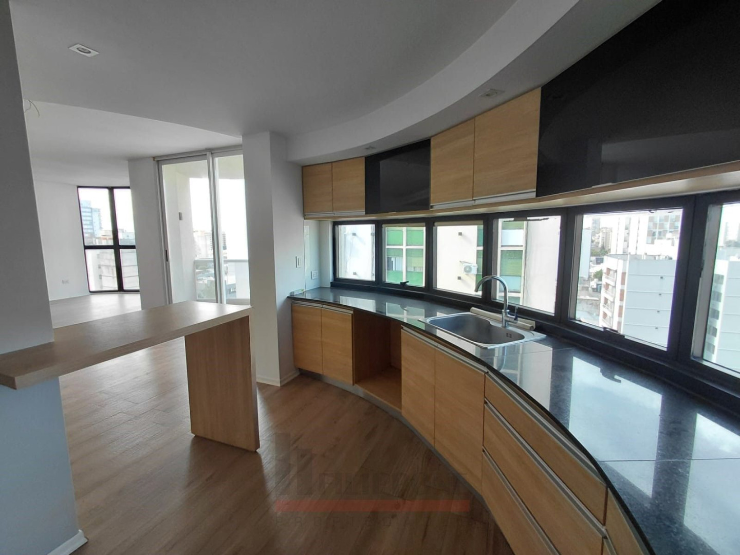 Piso en Alquiler en Zelarrayán 316, Centro, Bahía Blanca - Bahía Blanca Propiedades | SITIO OFICIAL l