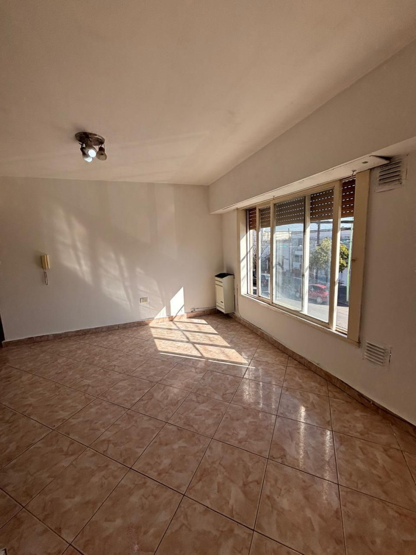 Departamento en Alquiler en GARIBALDI 595 1°B, Villa Mitre, Bahía Blanca - Bahía Blanca Propiedades | SITIO OFICIAL l