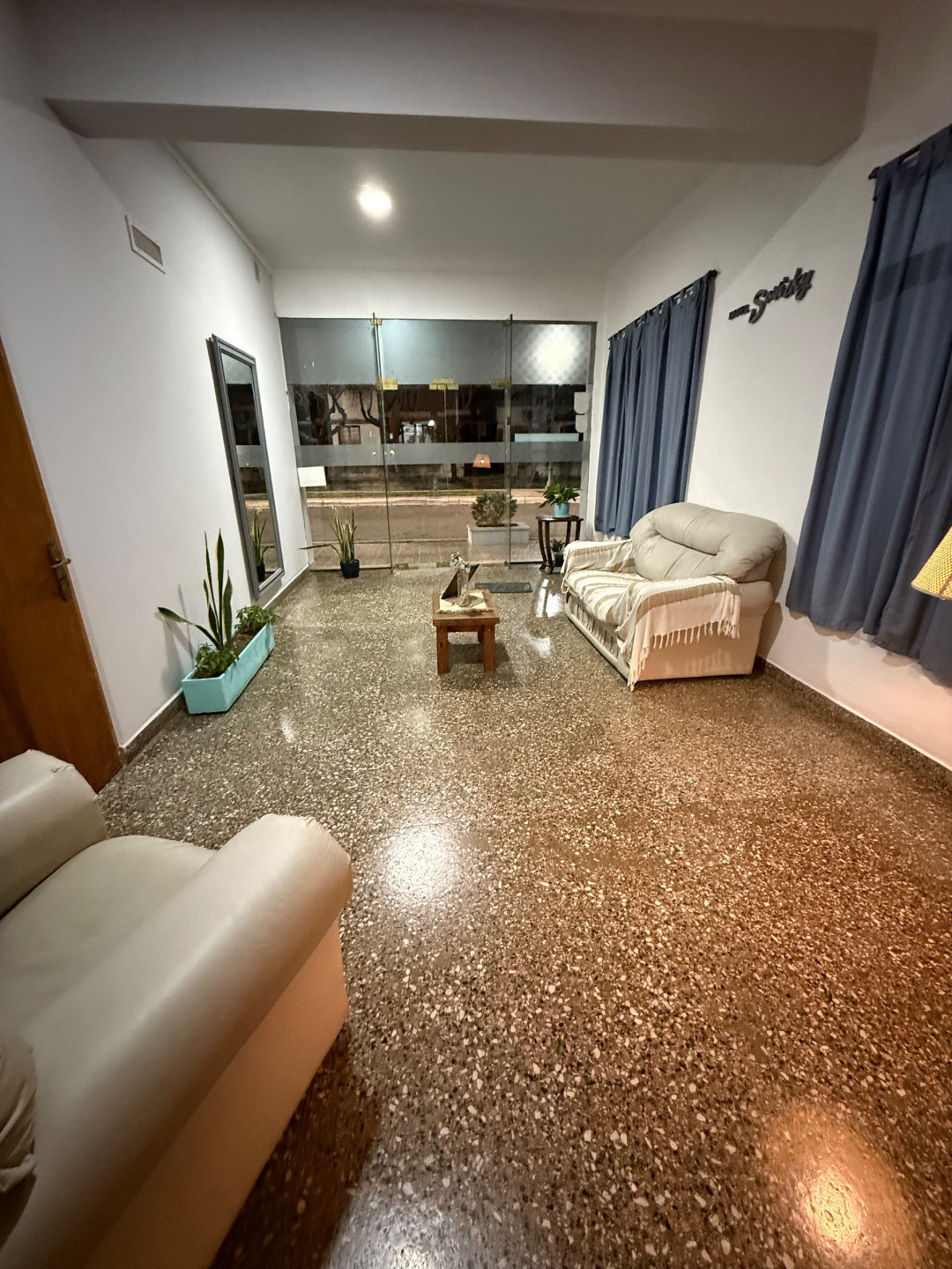 Hotel en Venta en Avenida San Martin,  Puan - Bahía Blanca Propiedades | SITIO OFICIAL l