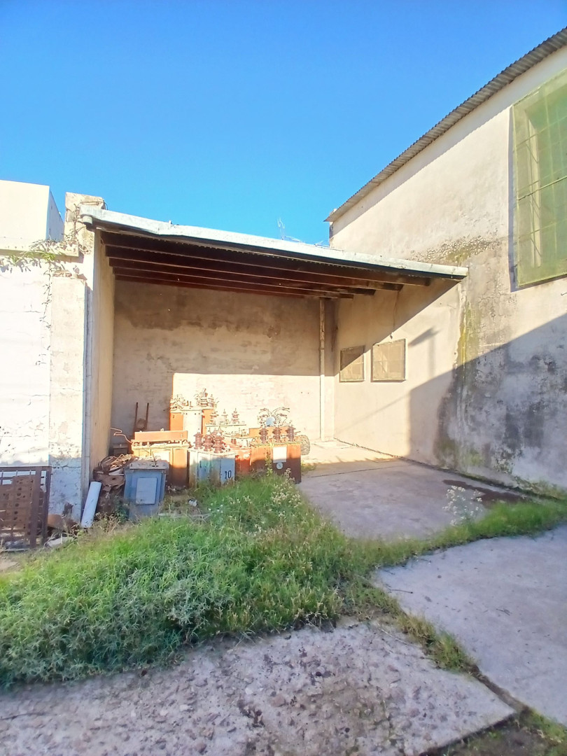 Galpón en Venta en Fabian Gonzalez 17 , Los Almendros, Bahía Blanca - Bahía Blanca Propiedades | SITIO OFICIAL l