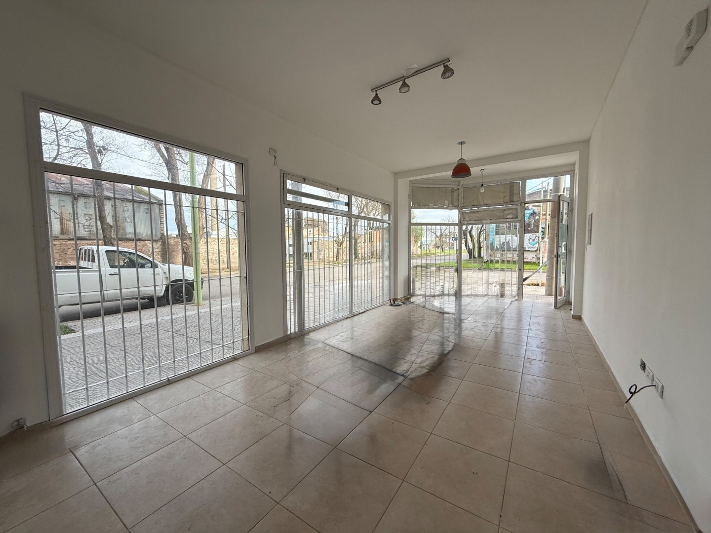 Local en Venta en Luiggi Y Chile , Macrocentro, Bahía Blanca - Bahía Blanca Propiedades | SITIO OFICIAL l