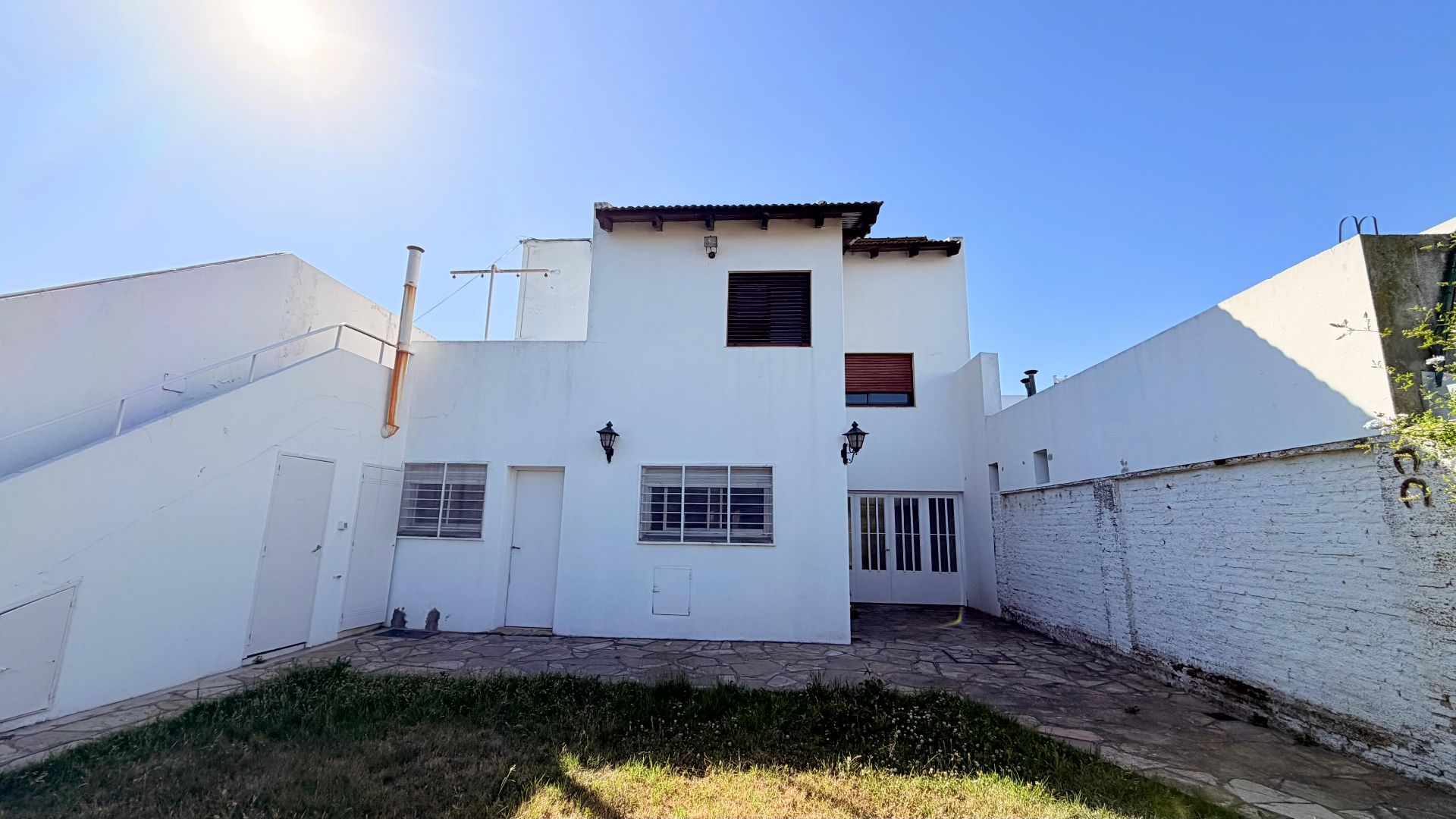 Casa en Venta en Azcuénaga 1143, Villa Floresta, Bahía Blanca - Bahía Blanca Propiedades | SITIO OFICIAL l