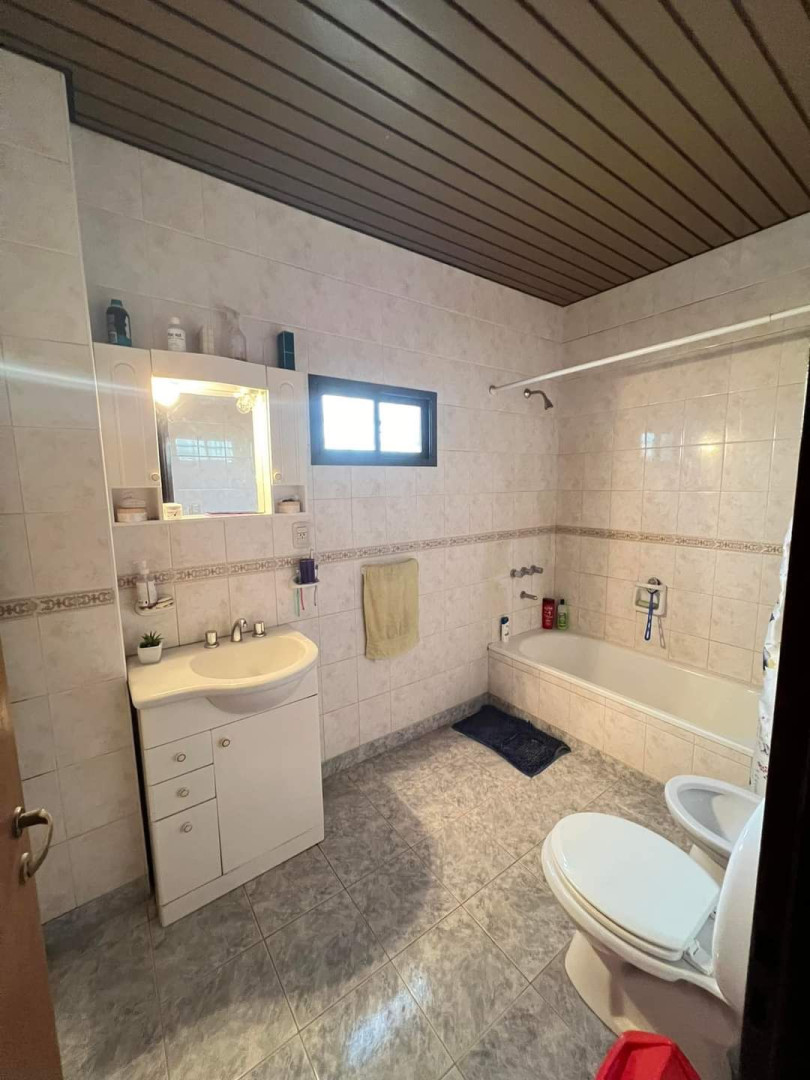 Casa en Venta en Pacifico 2200, Vista Alegre, Bahía Blanca - Bahía Blanca Propiedades | SITIO OFICIAL l