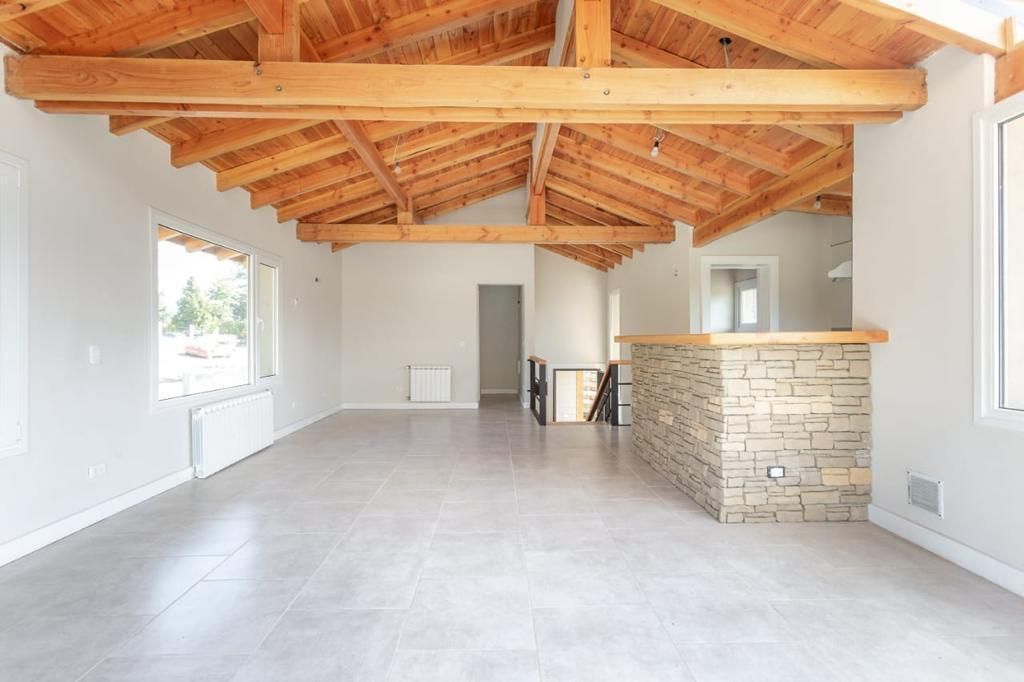 Casa en Venta en Traful 289,  Villa la Angostura - Bahía Blanca Propiedades | SITIO OFICIAL l