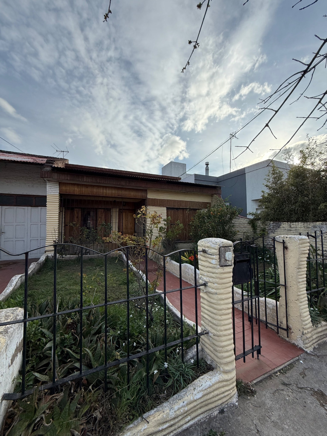 Casa + Departamento en Venta en Newton 2361, Hospital Penna, Bahía Blanca - Bahía Blanca Propiedades | SITIO OFICIAL l