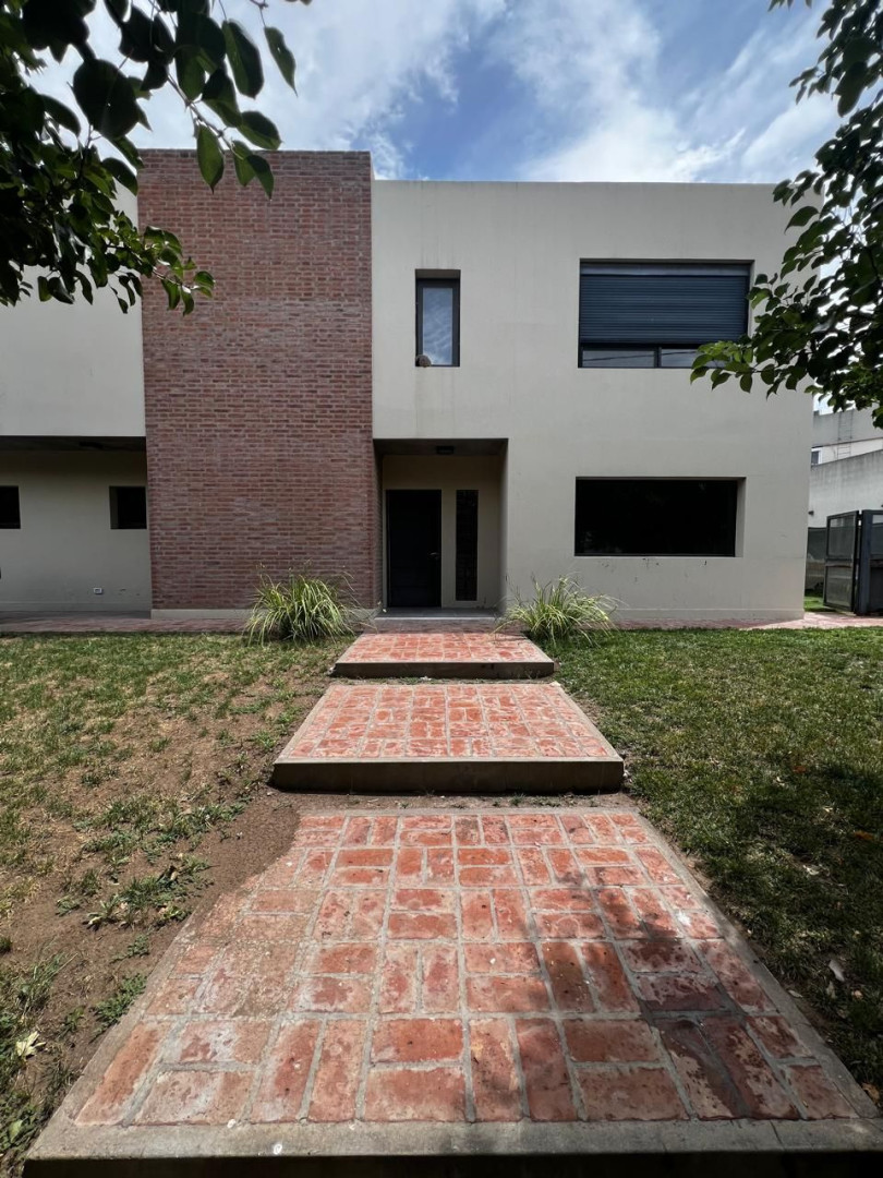Casa en Venta en Av. 1, Lote 42, Solares Norte, Bahía Blanca - Bahía Blanca Propiedades | SITIO OFICIAL l