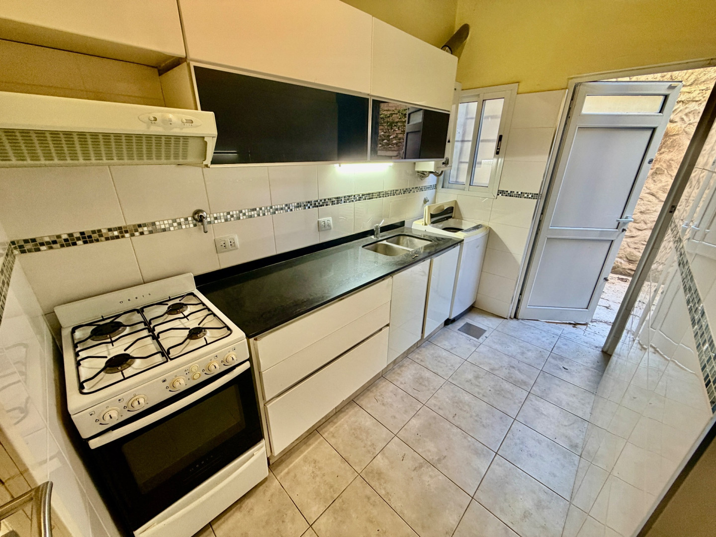 Duplex en Venta en San Lorenzo 200,  Monte Hermoso - Bahía Blanca Propiedades | SITIO OFICIAL l