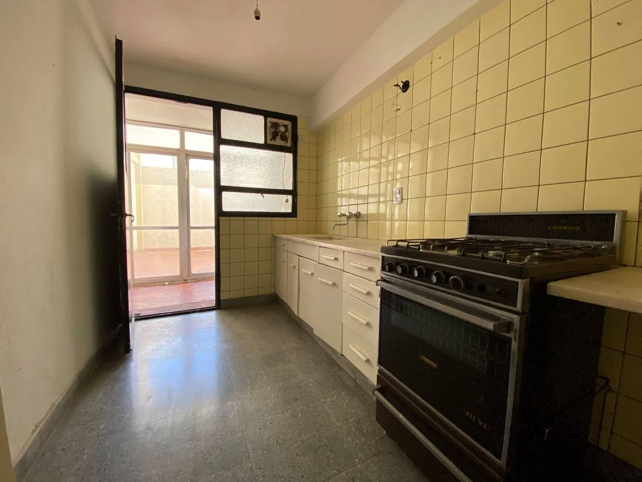 Departamento en Alquiler en Estomba 100, Centro, Bahía Blanca - Bahía Blanca Propiedades | SITIO OFICIAL l