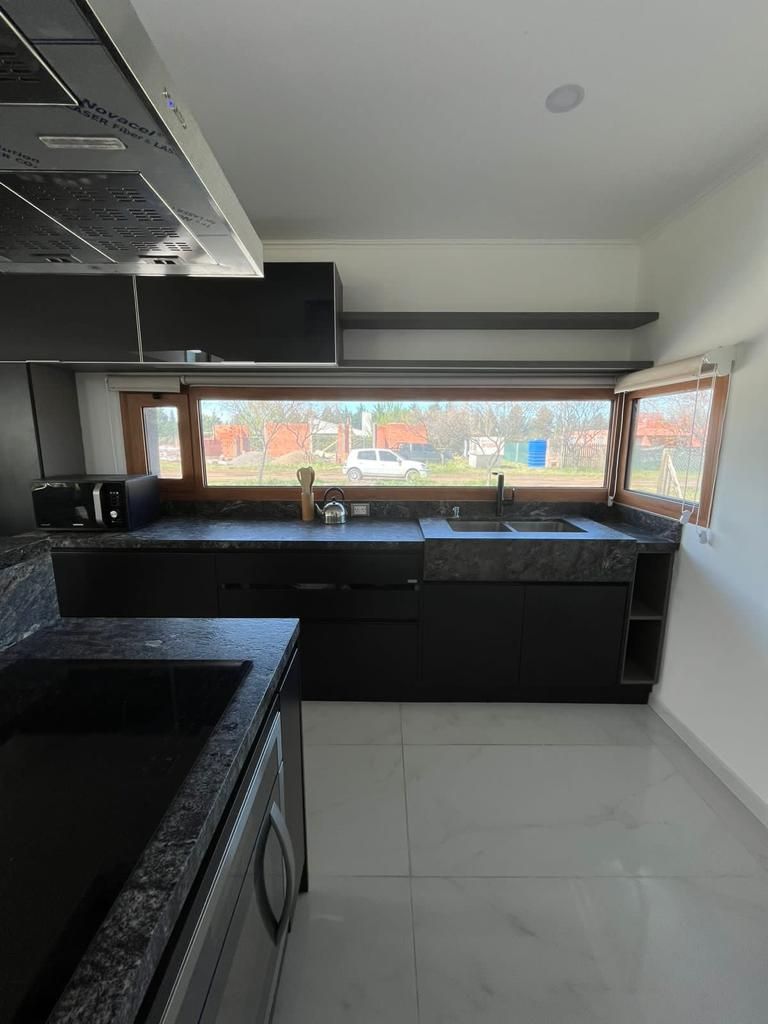 Casa en Alquiler en COLOMBIA 4354, Las Calandrias, Bahía Blanca - Bahía Blanca Propiedades | SITIO OFICIAL l