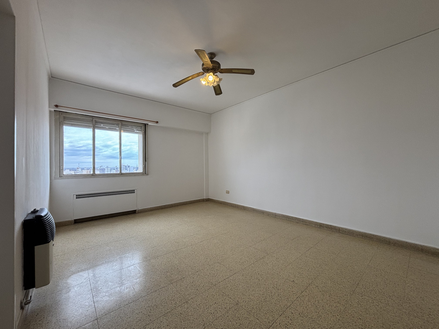 Departamento en Alquiler en Brown 111, Centro, Bahía Blanca - Bahía Blanca Propiedades | SITIO OFICIAL l