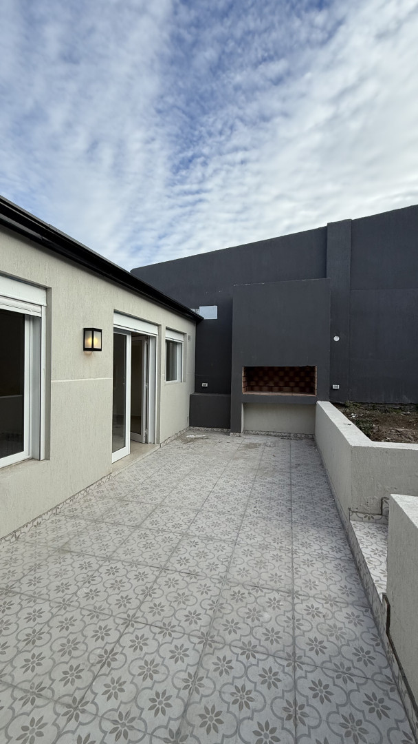 Casa en Venta en RINCON 306, La Falda, Bahía Blanca - Bahía Blanca Propiedades | SITIO OFICIAL l