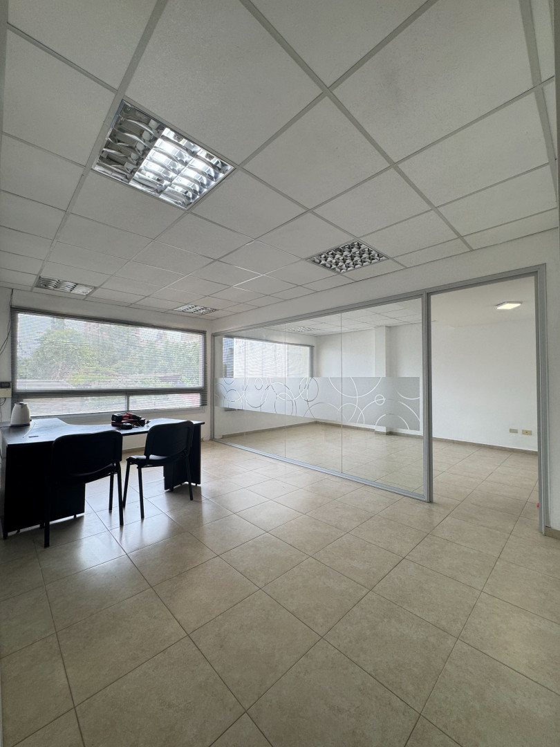 Oficina en Alquiler en PARAGUAY 18 1, Macrocentro, Bahía Blanca - Bahía Blanca Propiedades | SITIO OFICIAL l