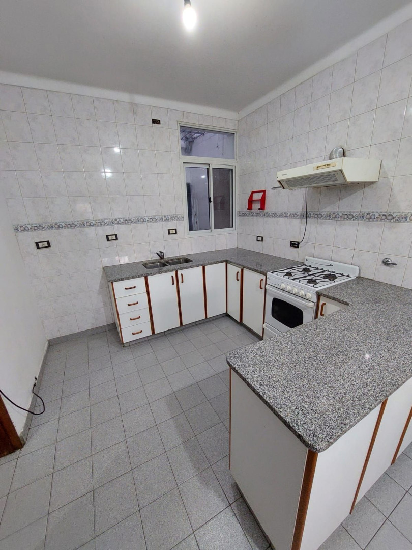 Casa en Alquiler en Corrientes 435, Macrocentro, Bahía Blanca - Bahía Blanca Propiedades | SITIO OFICIAL l
