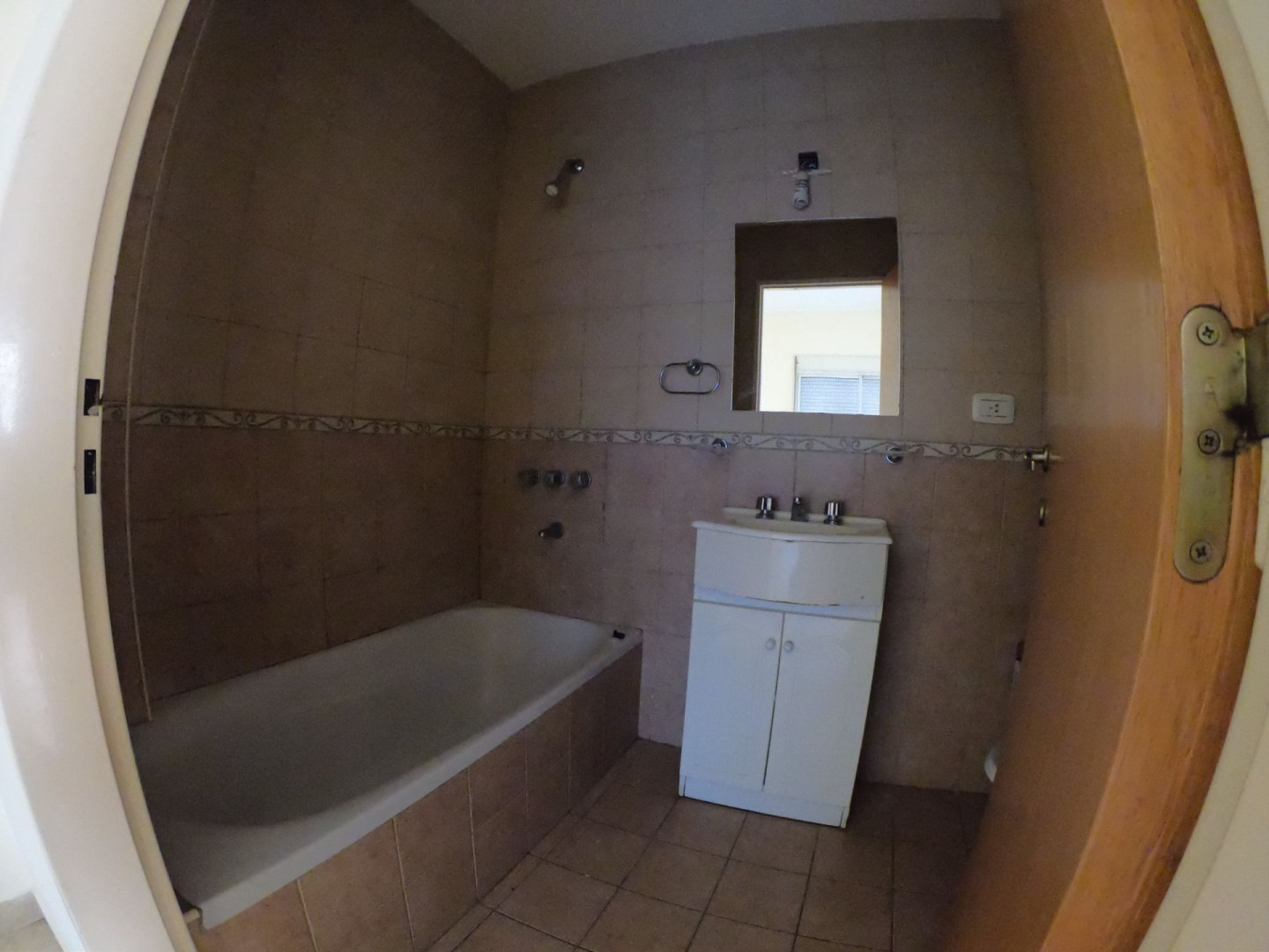 Departamento en Alquiler en Alvarado 1070 PB, Universitario, Bahía Blanca - Bahía Blanca Propiedades | SITIO OFICIAL l