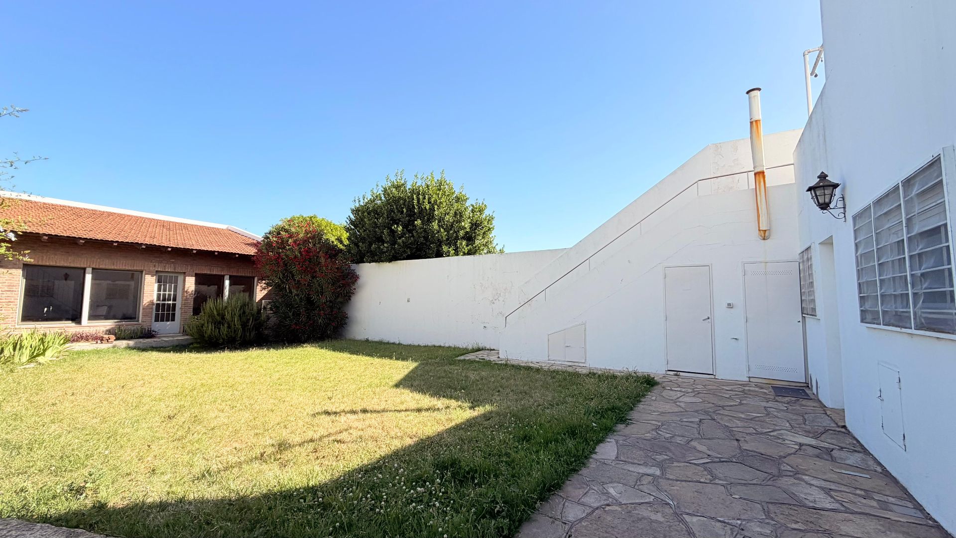 Casa en Venta en Azcuénaga 1143, Villa Floresta, Bahía Blanca - Bahía Blanca Propiedades | SITIO OFICIAL l