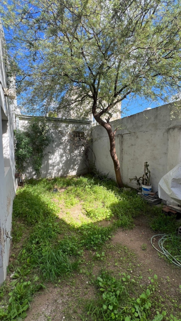 Casa en Venta en Yapeyu 1000, La Falda, Bahía Blanca - Bahía Blanca Propiedades | SITIO OFICIAL l